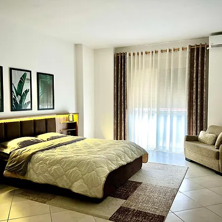 Center Comfy Apartment *