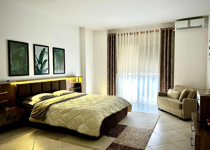 Center Comfy Apartment *