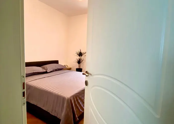 Apartment Center Comfy Durres