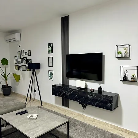 5 New Comfy Apartment Durres