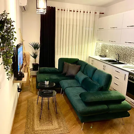 Center Comfy Дуррес