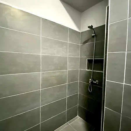 5 New Comfy Apartment Durres